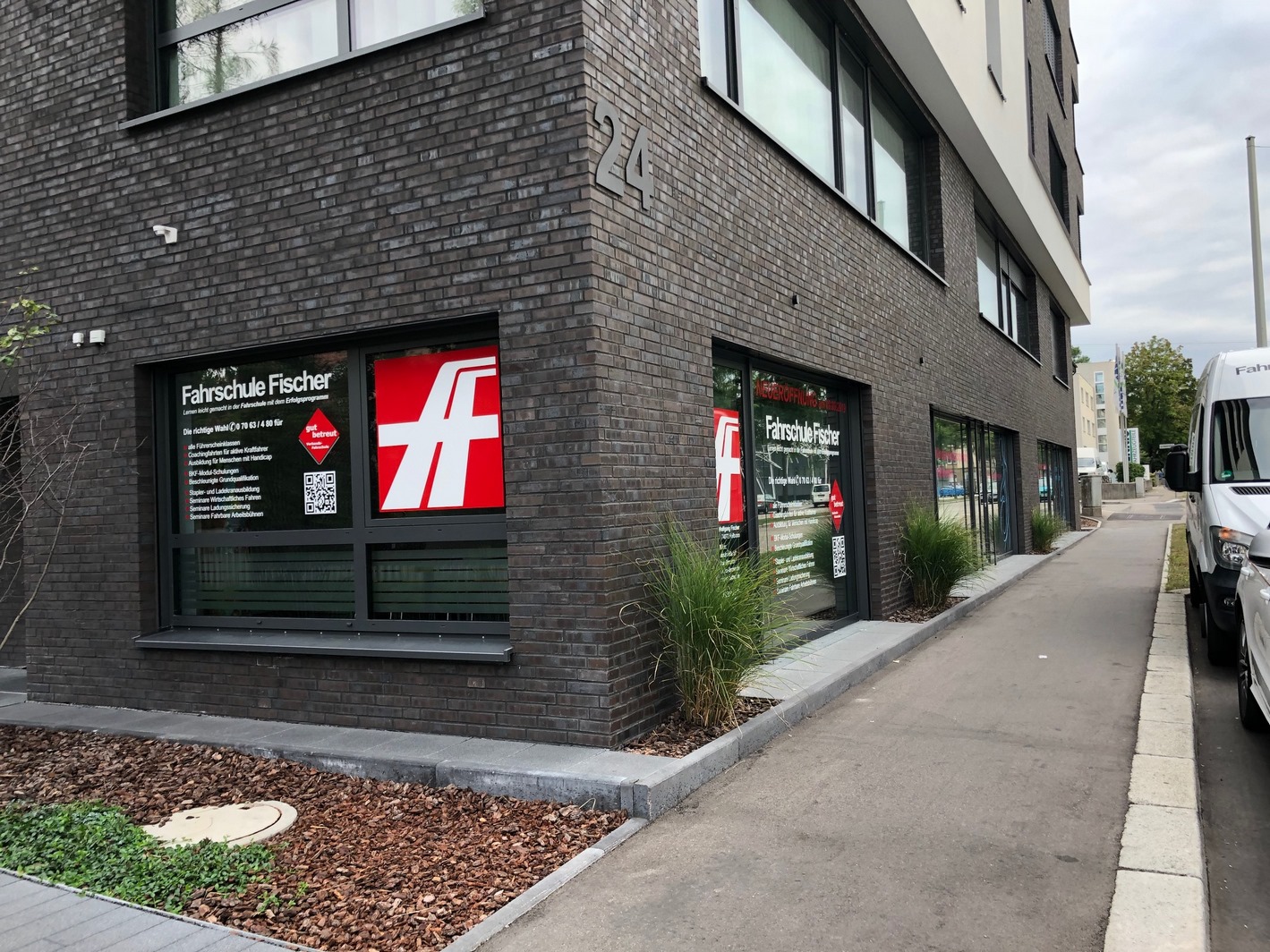 Fensterbeschriftung Fahrschule Fischer Heilbronn