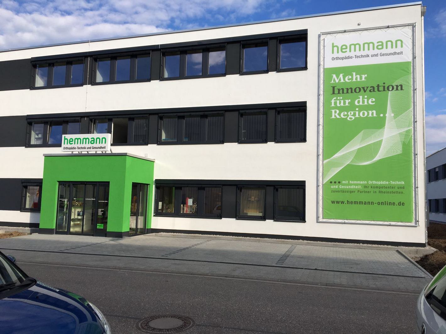 Aussenwerbung Hemmann Orthopädie Rheinstetten