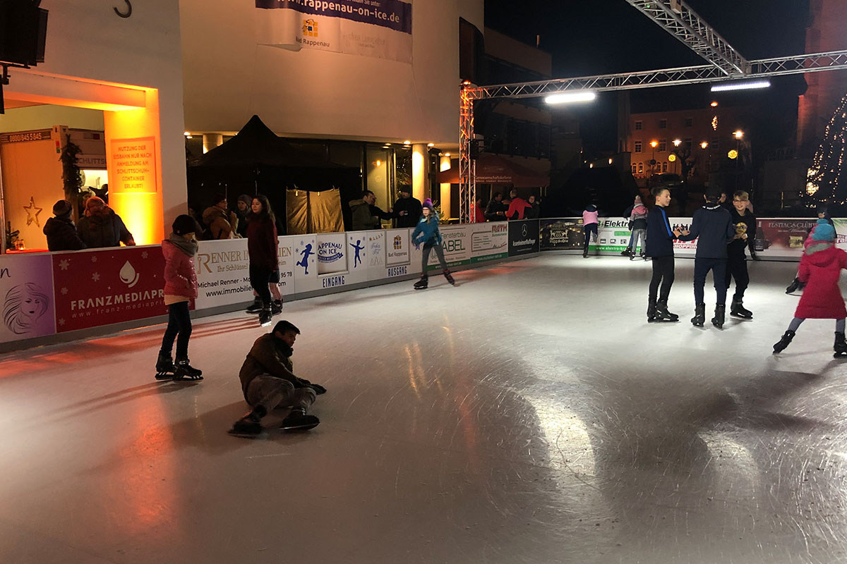 Banden- und Fassadenwerbung Eisbahn Bad Rappenau