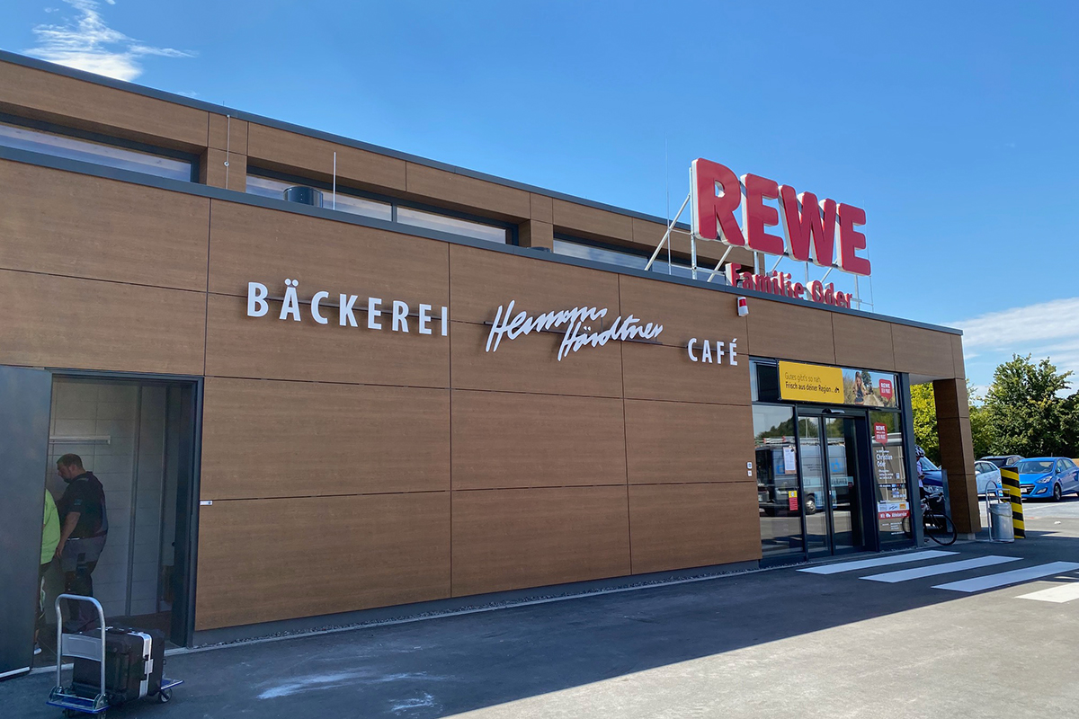 Aussenwerbung Bäckerei Härdtner REWE Obrigheim