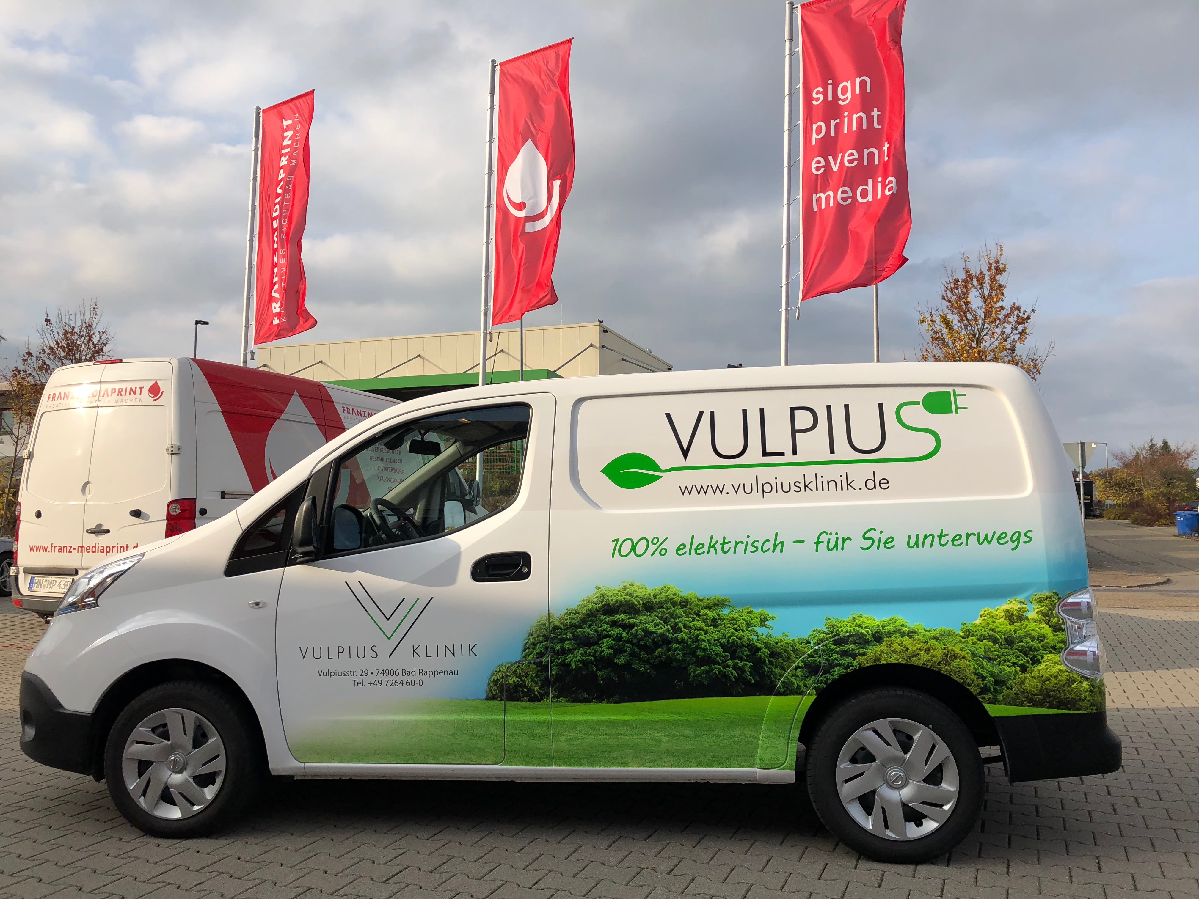 Fahrzeugbeschriftung Vulpiusklinik Bad Rappenau