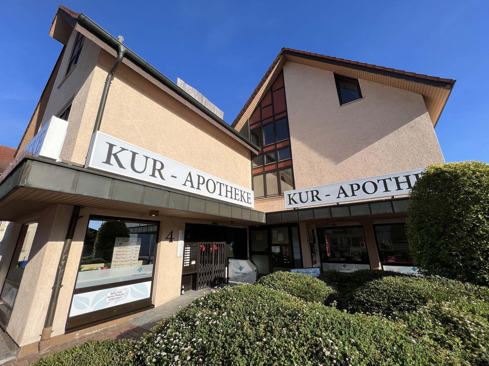 Lichtwerbung-Kur-Apotheke-Bad-Rappenau