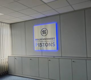 Lichtdisplay Kolbenschmidt Pistons Heilbronn