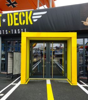 Licht-Eingangsportal Gastronomie Technik Museum