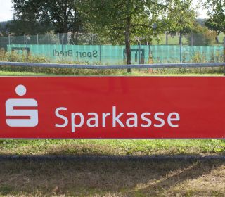 Bandenwerbung Sparkasse