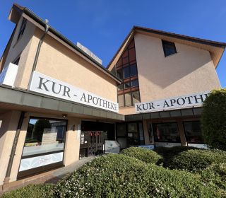 Lichtwerbung-Kur-Apotheke-Bad-Rappenau